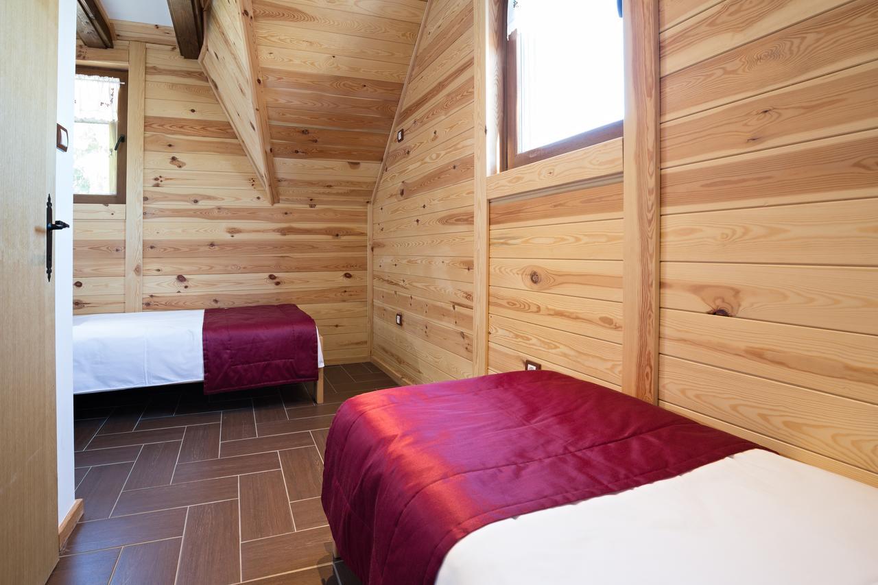 Etno Naselje Vrdnicka Kula Bed & Breakfast Vrdnik Dış mekan fotoğraf